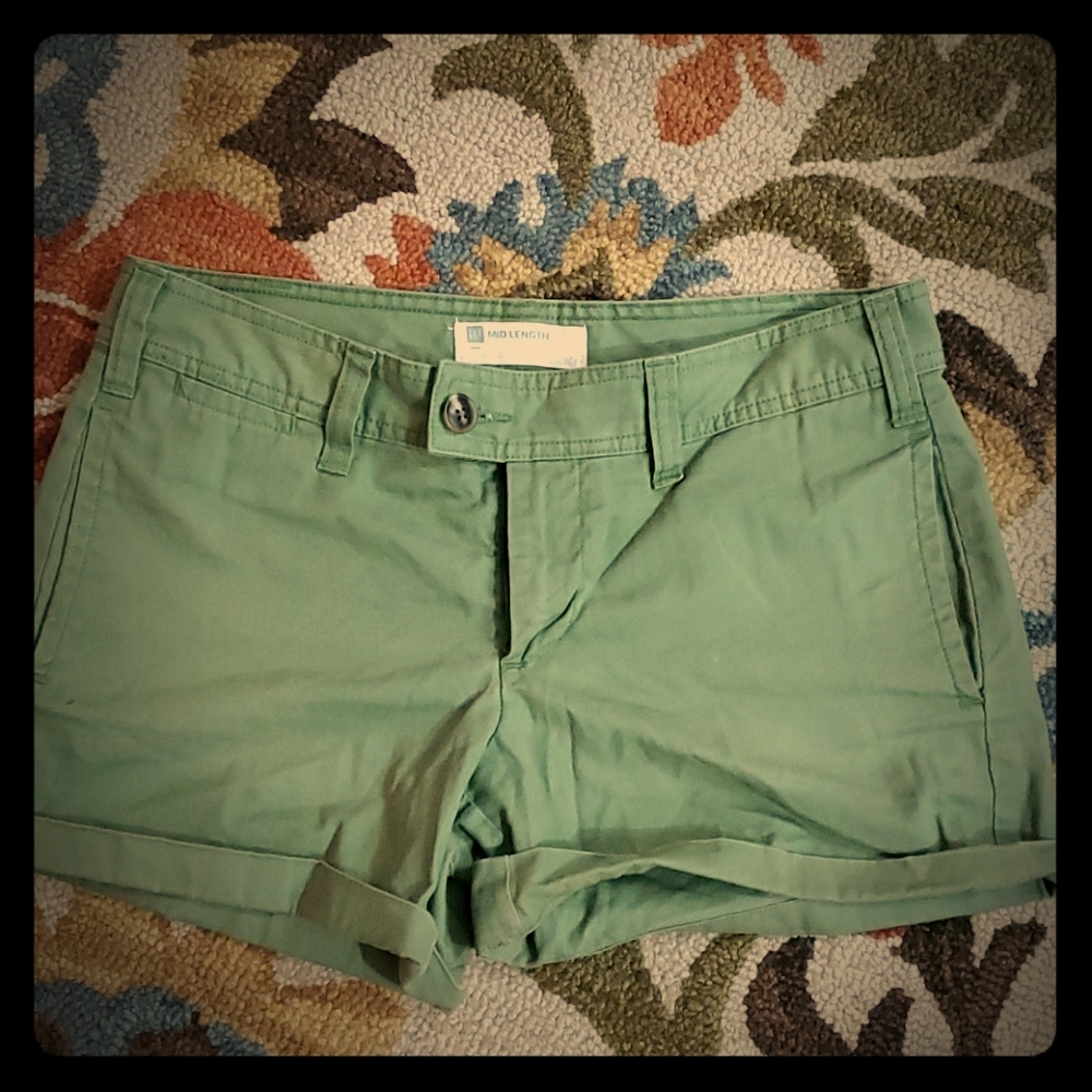Lovely green shorts